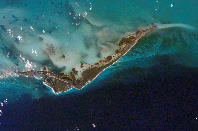 Остров Ларго-дель-Сур.Снимок из космоса