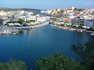 Город Айос-Николаос на острове Крит