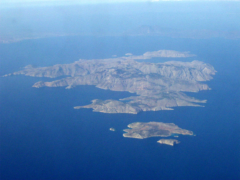 Остров Сими с соседними островами