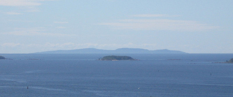 Вид на остров Гогланд со стороны Котки