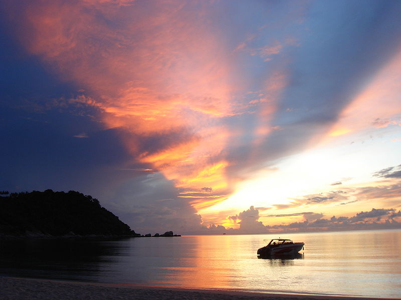 Восход на острове Пхангане