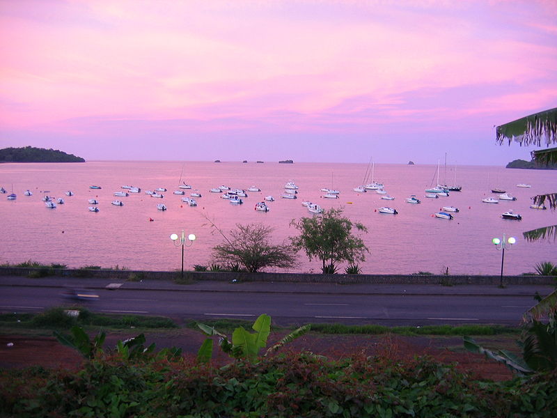 Море близ острова Мамудзу