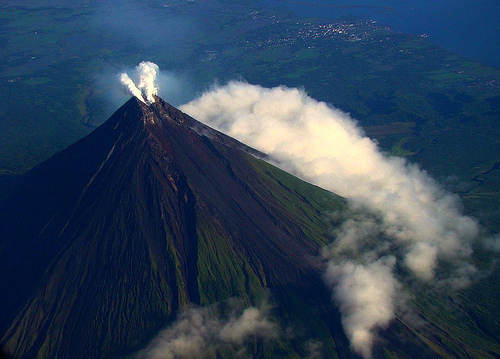 Вулкан Канлаон на острове Негрос