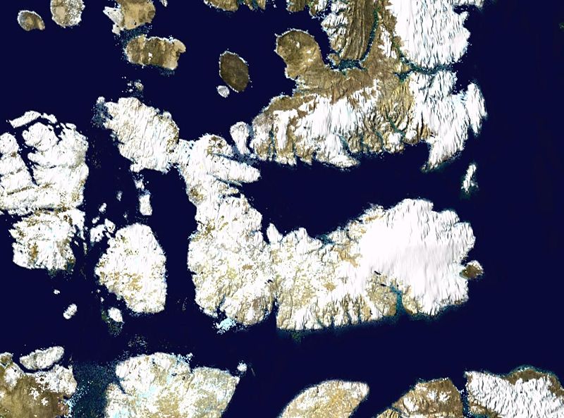 Спутниковое фото Девона и соседних островов